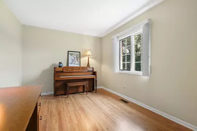 6223 Lakepark Lane #A, Willowbrook, IL 60527 - Photo 8