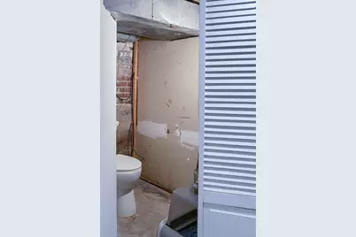 9516 S Yale Avenue, Chicago, IL 60628 - Photo 22