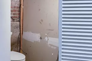 9516 S Yale Ave, Chicago, IL 60628 - Photo 22