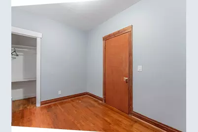 4044 W Potomac Avenue, Chicago, IL 60651 - Photo 8