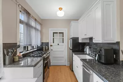 730 Noyes Street #K3, Evanston, IL 60201 - Photo 2