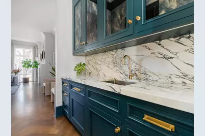 3336 N Oakley Avenue, Chicago, IL 60618 - Photo 16