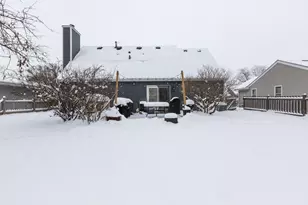 873 Shady Ln, Aurora, IL 60506 - Photo 20