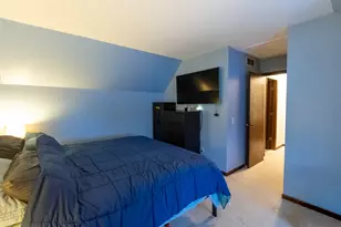 873 Shady Ln, Aurora, IL 60506 - Photo 16