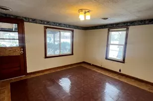 206 Crestwood Ave, Tilton, IL 61833 - Photo 2