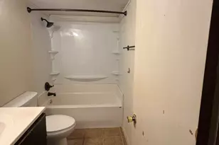 206 Crestwood Ave, Tilton, IL 61833 - Photo 6