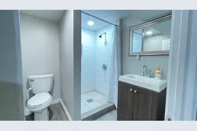 6511 S Vernon Avenue, Chicago, IL 60637 - Photo 12