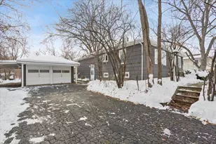 11333 72nd St, Burr Ridge, IL 60527 - Photo 20