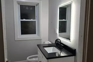 7529 N Claremont Ave, Chicago, IL 60645 - Photo 12