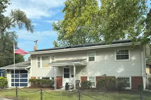 29 Arapaho Dr, Thornton, IL 60476 - Photo 1