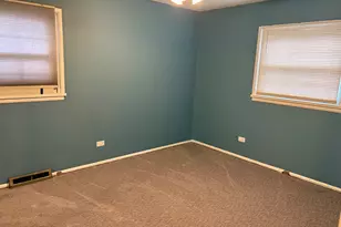 29 Arapaho Dr, Thornton, IL 60476 - Photo 10