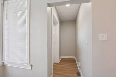 6511 S Vernon Avenue, Chicago, IL 60637 - Photo 4