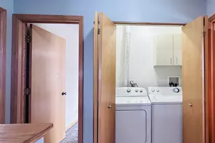 1851 Indian Hill Ln, Aurora, IL 60503 - Photo 16