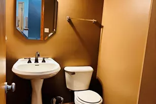 1851 Indian Hill Ln, Aurora, IL 60503 - Photo 24