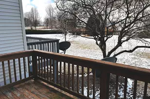 1851 Indian Hill Ln, Aurora, IL 60503 - Photo 6