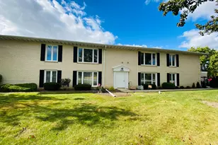1306 S New Wilke Rd, Arlington Heights, IL 60005 - Photo 24