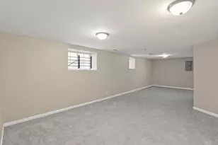 7727 S Evans Ave, Chicago, IL 60619 - Photo 32