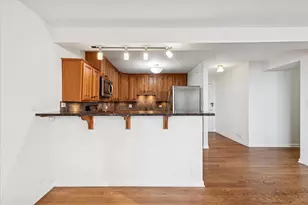5801 N Sheridan Rd, Chicago, IL 60660 - Photo 10