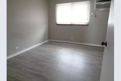 9644 S Kedzie Avenue #2, Evergreen Park, IL 60805 - Photo 6