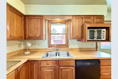 1980 Sapphire Lane, Aurora, IL 60506 - Photo 8