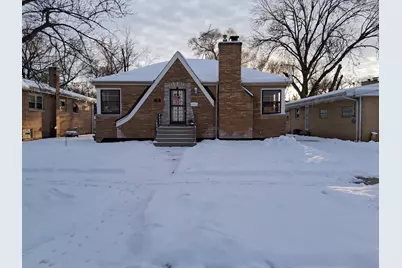 360 Streamside Drive, Harvey, IL 60426 - Photo 1