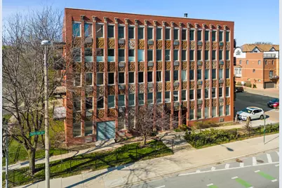 1041 Susan Collins Lane #102, Oak Park, IL 60302 - Photo 1