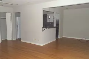 77 W Central Ave, Roselle, IL 60172 - Photo 6