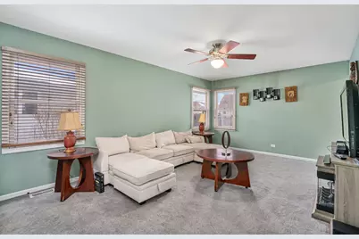 2010 Primrose Drive, Plainfield, IL 60586 - Photo 2