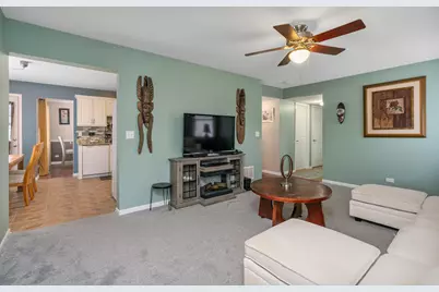 2010 Primrose Drive, Plainfield, IL 60586 - Photo 4