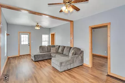 117 E Crawford Street, Peotone, IL 60468 - Photo 10