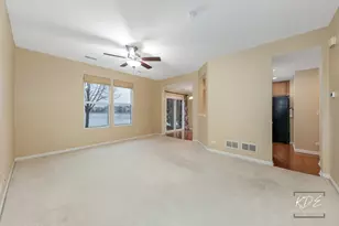 651 Hawley Dr, Oswego, IL 60543 - Photo 10