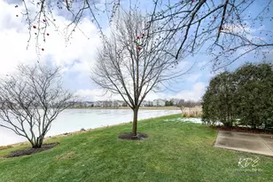 651 Hawley Dr, Oswego, IL 60543 - Photo 36