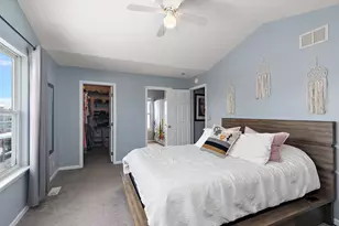 420 Wilshire Ln, Bolingbrook, IL 60440 - Photo 18