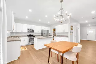 442 S Dollinger Dr, Romeoville, IL 60446 - Photo 14