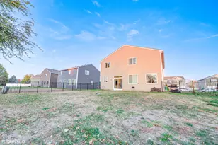 442 S Dollinger Dr, Romeoville, IL 60446 - Photo 6