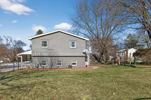 6606 Silver Lake Rd, Cary, IL 60013 - Photo 30