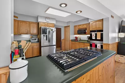 6606 Silver Lake Road, Cary, IL 60013 - Photo 10