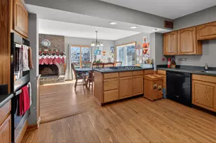 6606 Silver Lake Rd, Cary, IL 60013 - Photo 12