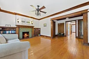 1112 E 52nd St, Chicago, IL 60615 - Photo 2