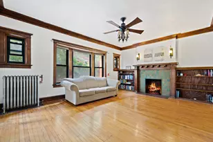 1112 E 52nd St, Chicago, IL 60615 - Photo 4