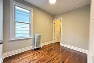 1336 Grove Ave, Berwyn, IL 60402 - Photo 4