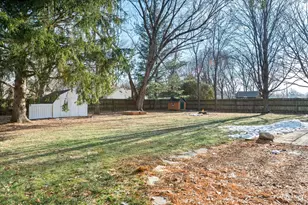 7S641 Welton Dr, Big Rock, IL 60511 - Photo 24