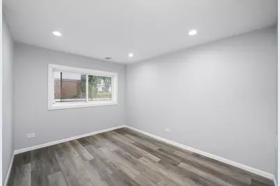 13228 S Rhodes Avenue, Chicago, IL 60827 - Photo 8