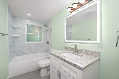 13228 S Rhodes Avenue, Chicago, IL 60827 - Photo 6