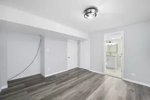 13228 S Rhodes Ave, Chicago, IL 60827 - Photo 12