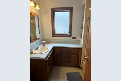 5710 N Karlov Avenue, Chicago, IL 60646 - Photo 12