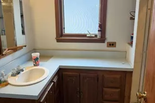 5710 N Karlov Ave, Chicago, IL 60646 - Photo 12