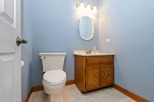 11811 Old Spanish Trail, Orland Park, IL 60467 - Photo 16