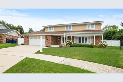 11811 Old Spanish Trail, Orland Park, IL 60467 - Photo 2