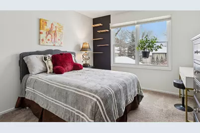 52 White Oak Circle, Saint Charles, IL 60174 - Photo 14